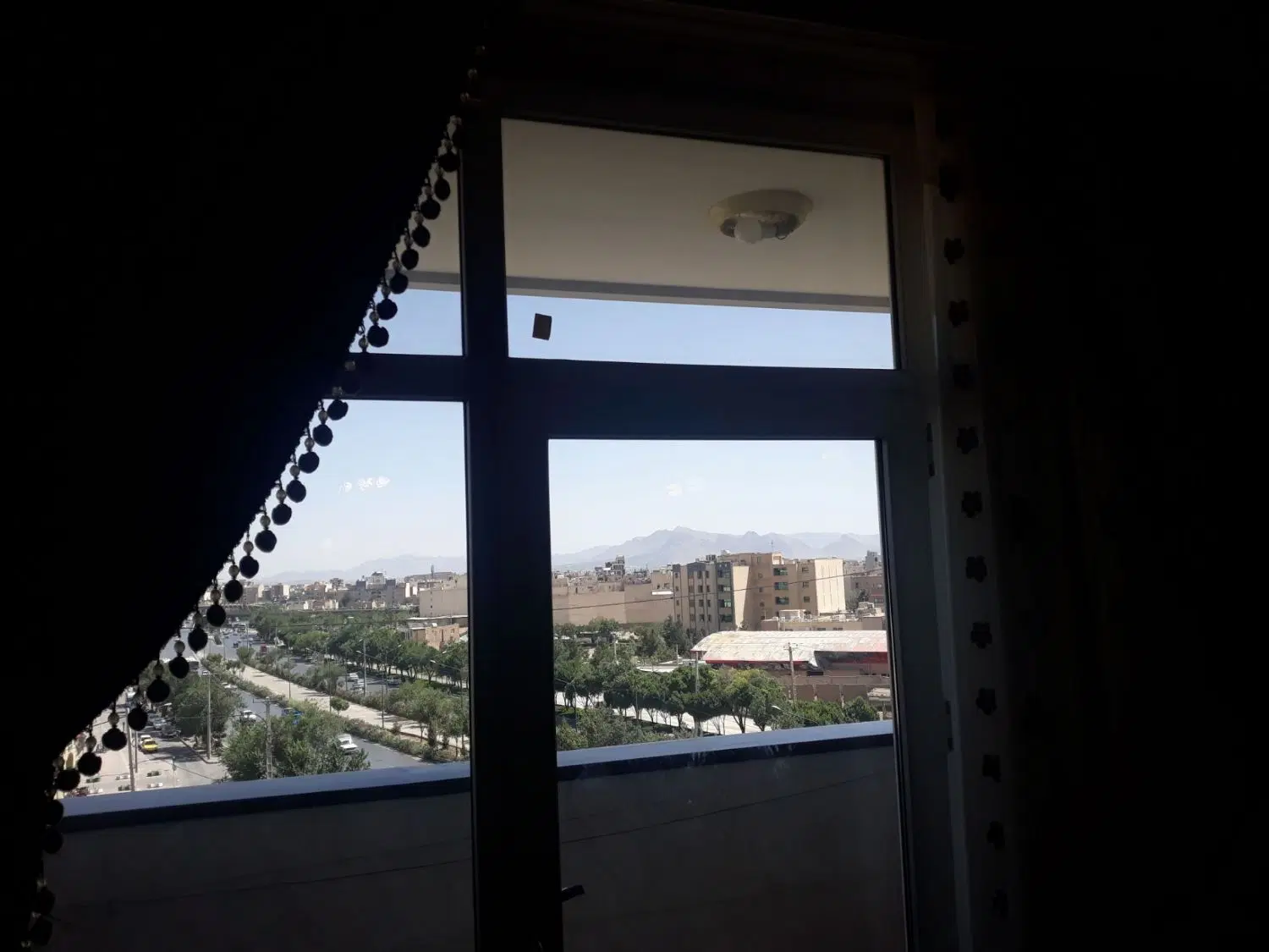 ۳ خوابه با ویوی شهر و کوه صفه (قیمت به روز میباشد)