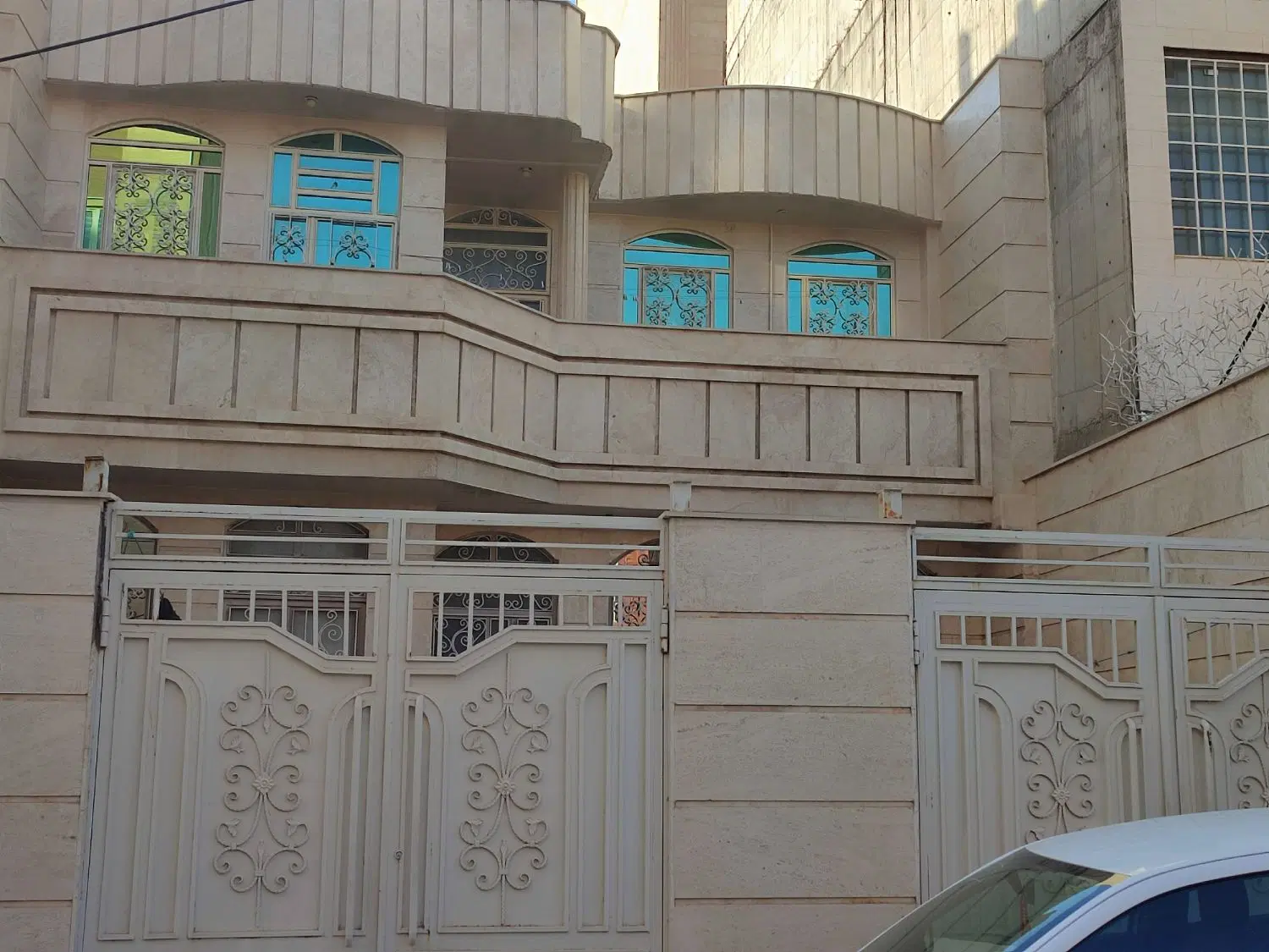 رهن و اجاره طبقه بالا