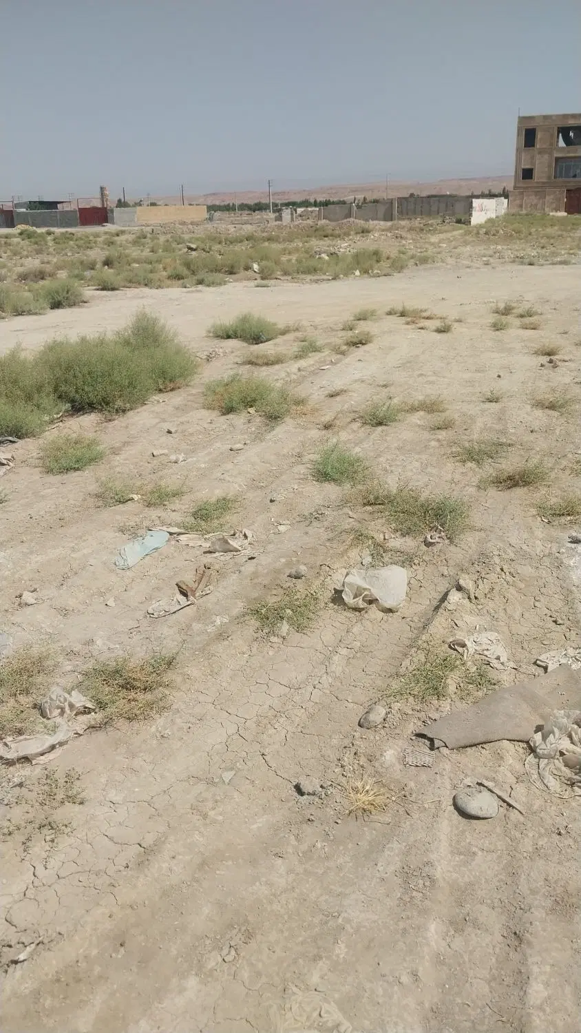 زمین مسکونی
