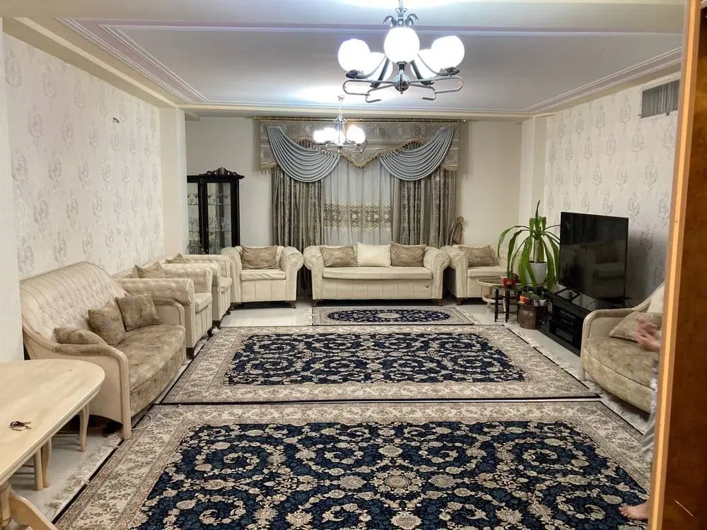 آپارتمان سه خوابه