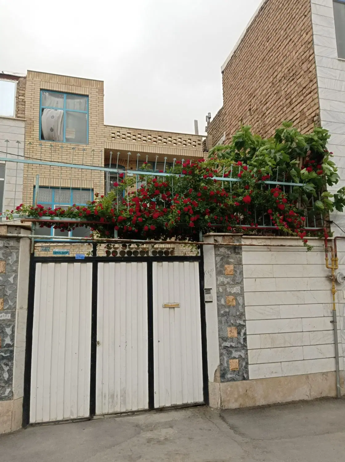 خانه ویلایی حیاط دار رهن یا اجاره