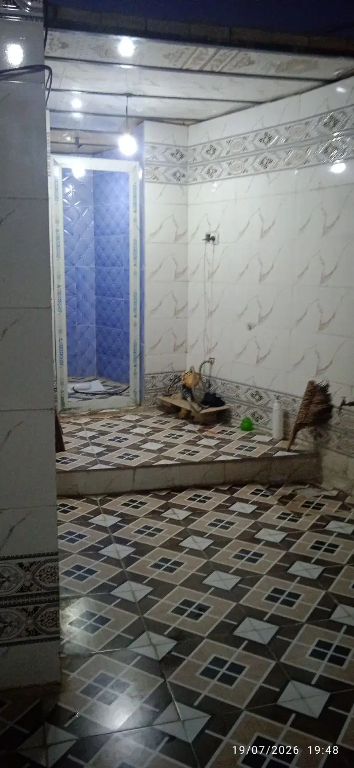 خانه ویلایی سه اوتاقه دارای مغازه جلالیه جنوبی