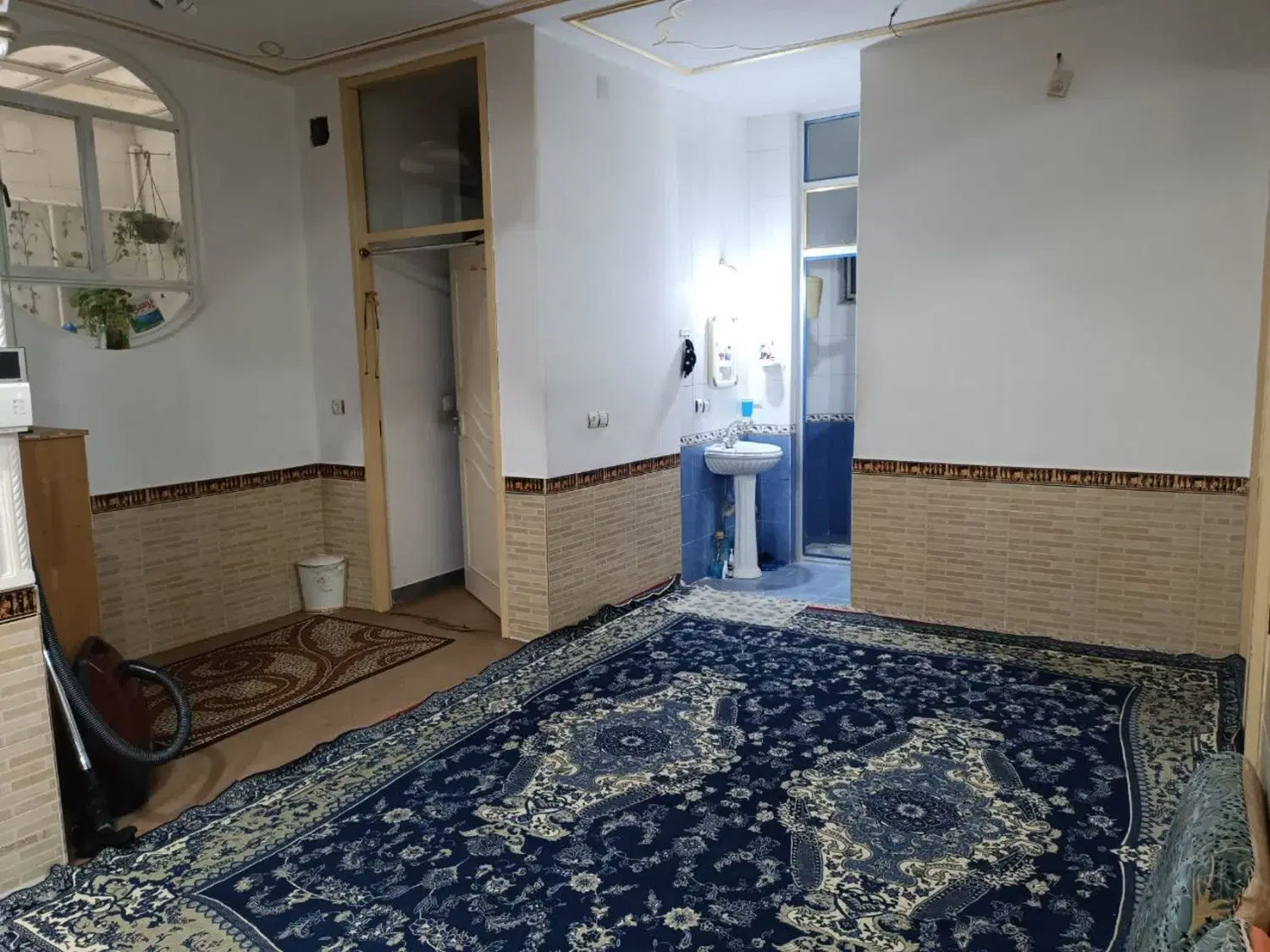 لکس پایین متراژ ۲۰۰ متر