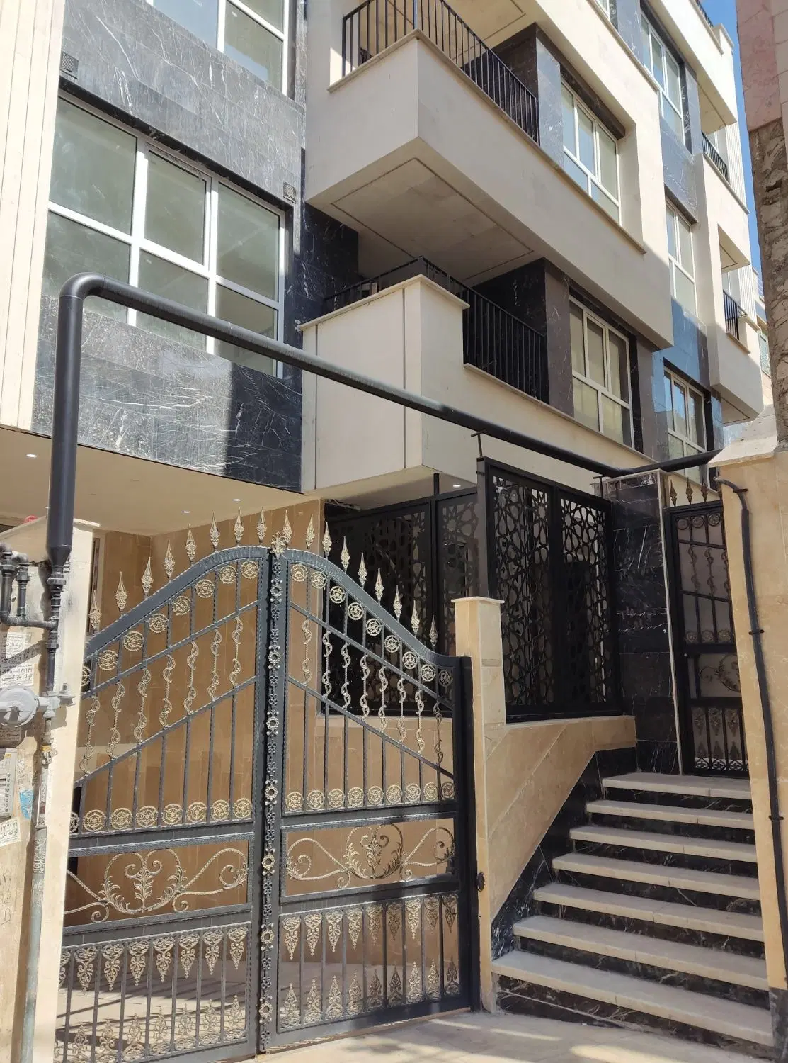 آپارتمان 65 متری تک خواب