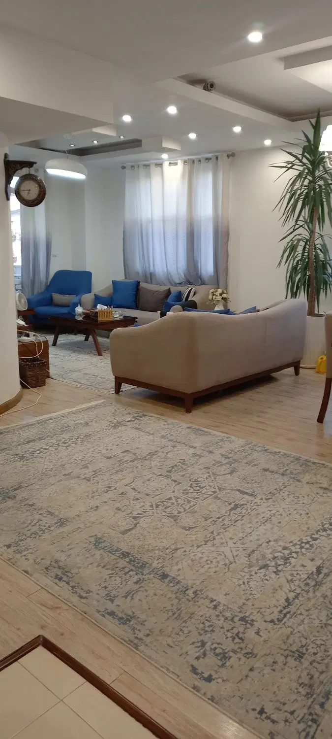 اجاره واحد ۱۱۵ متری