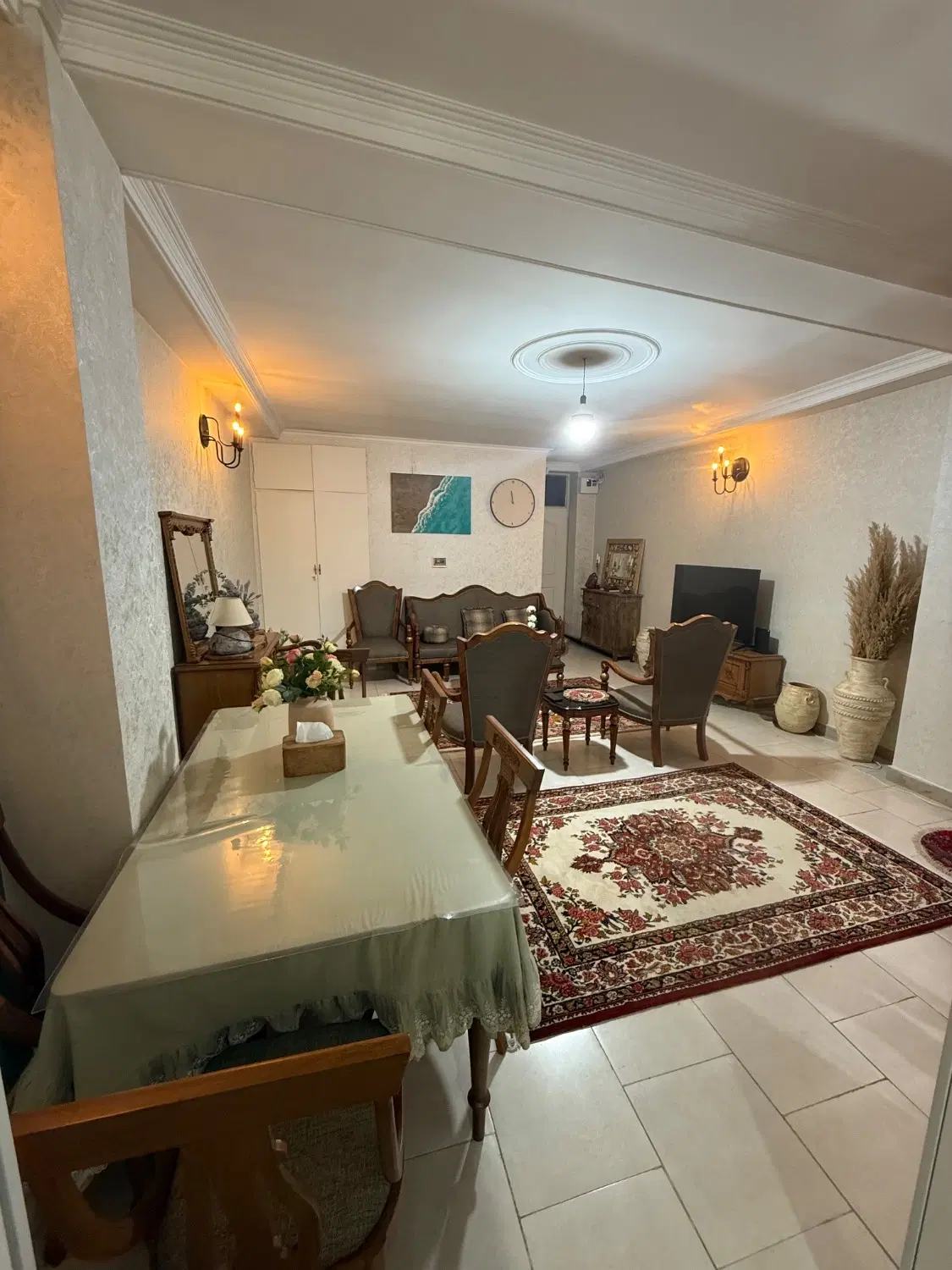 اجاره واحد ۶۰ متری