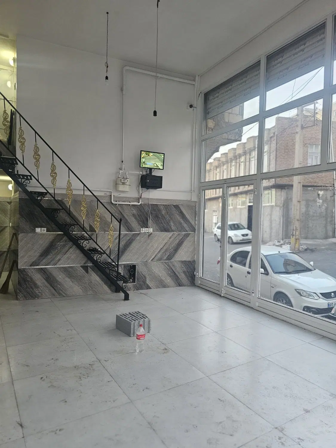 اجاره مغازه سه نبش در سی متری باکری