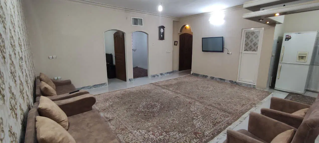 ویلایی دو طبقه با پروانه
