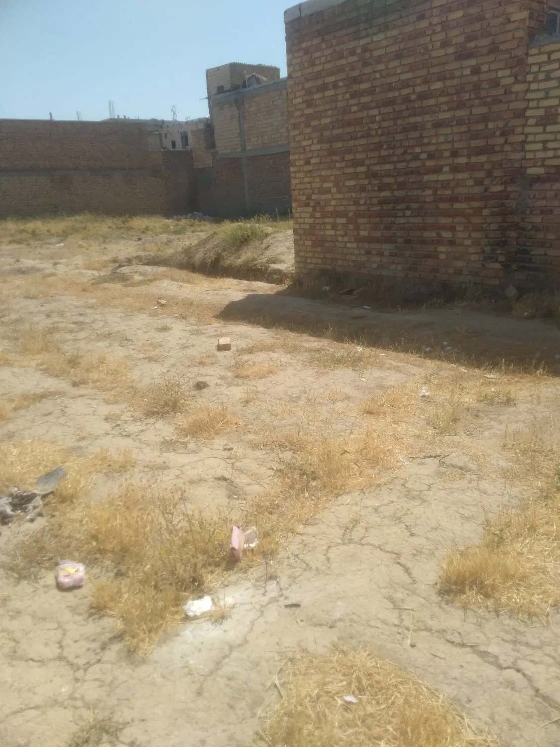 ۱۱۱متر زمین در ولنده