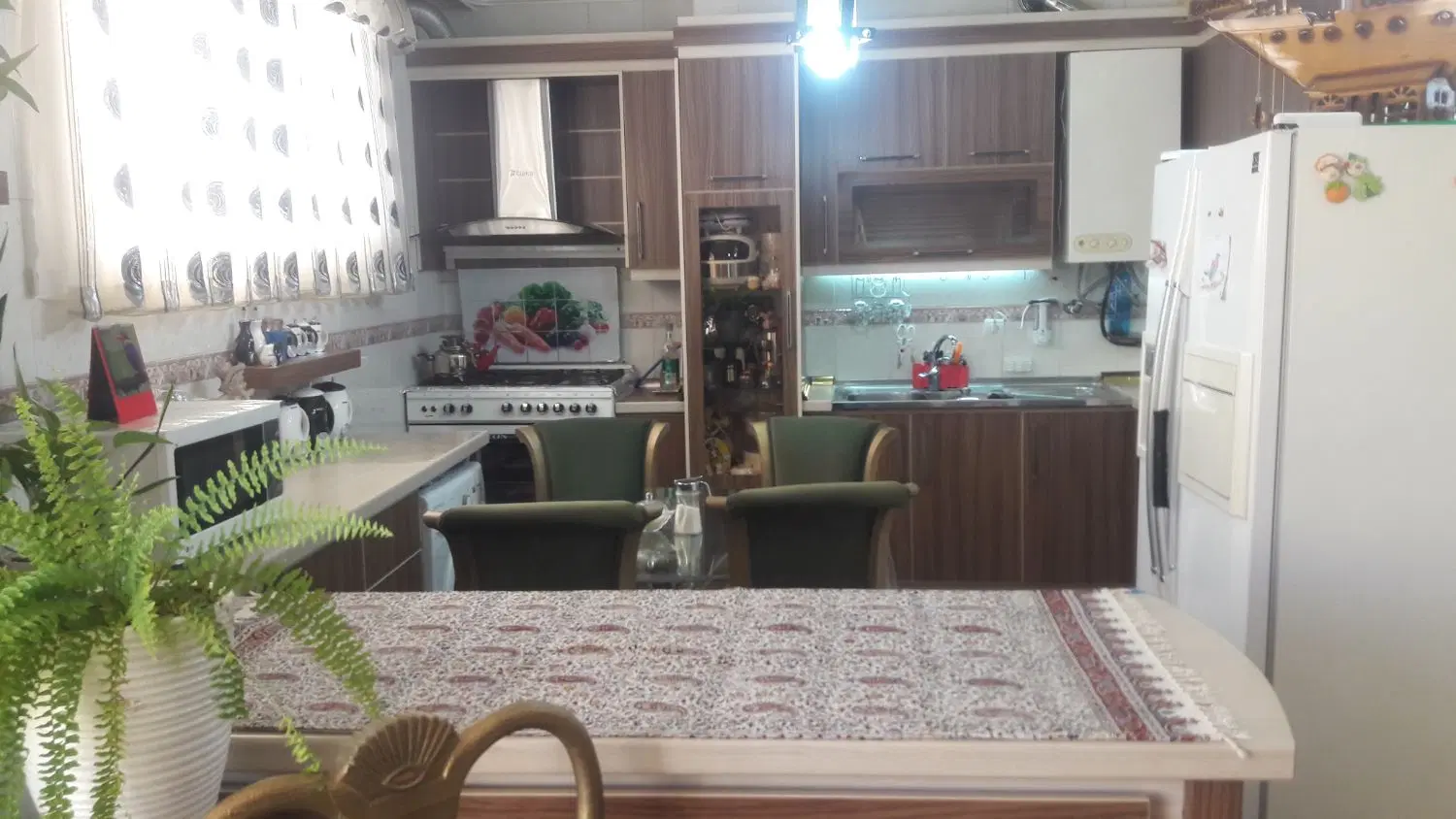 سه طبقه ویلایی