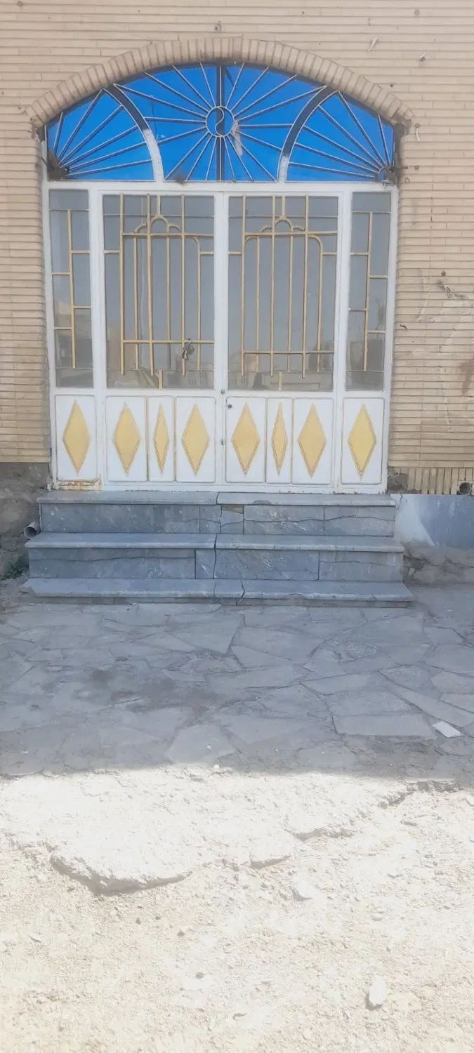 اجاره مغازه روبه روی آزادگان14