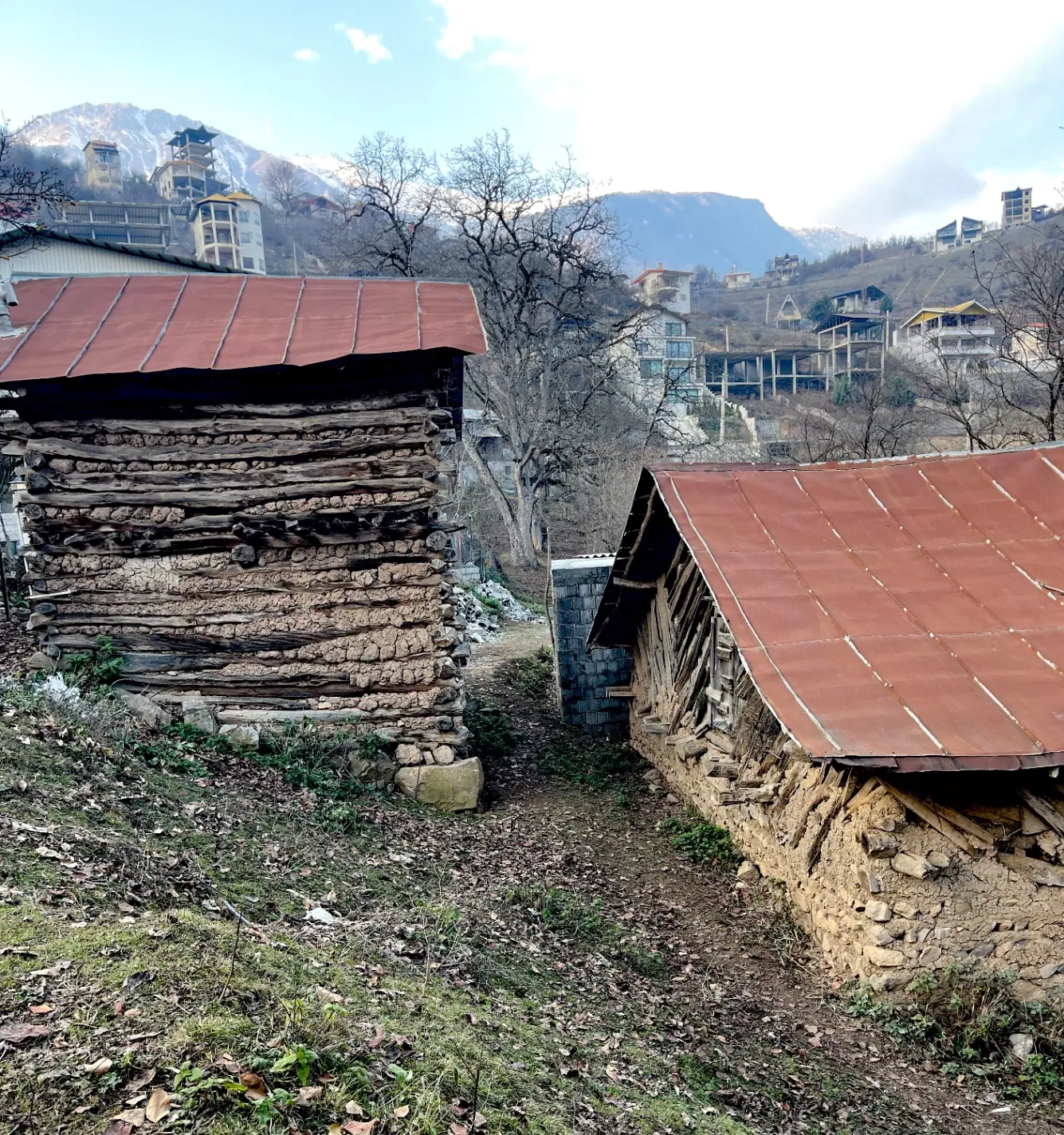 زمین و بنا کلنگی