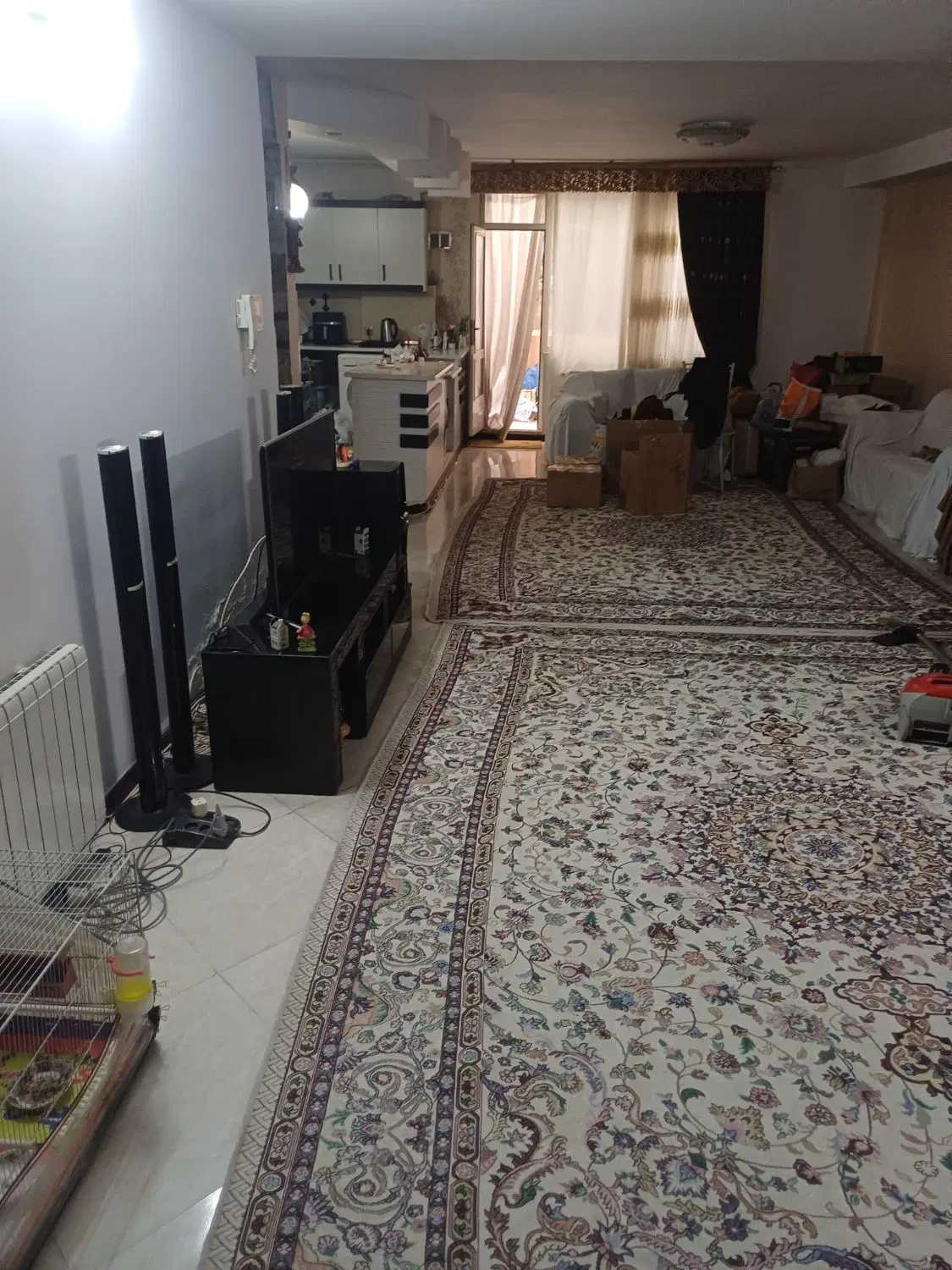 طبقه همکف ۱۱۰مترجنوبی ۳۰متر حیاط