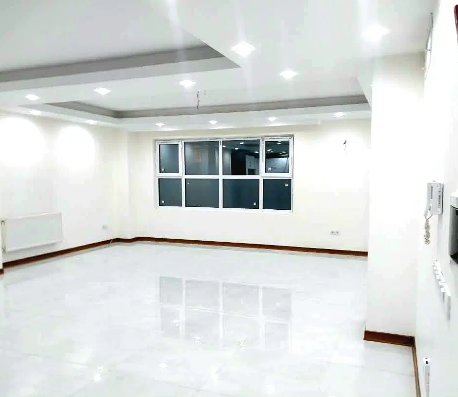 واحد ۱۳۶ متری نوساز فول امکانات