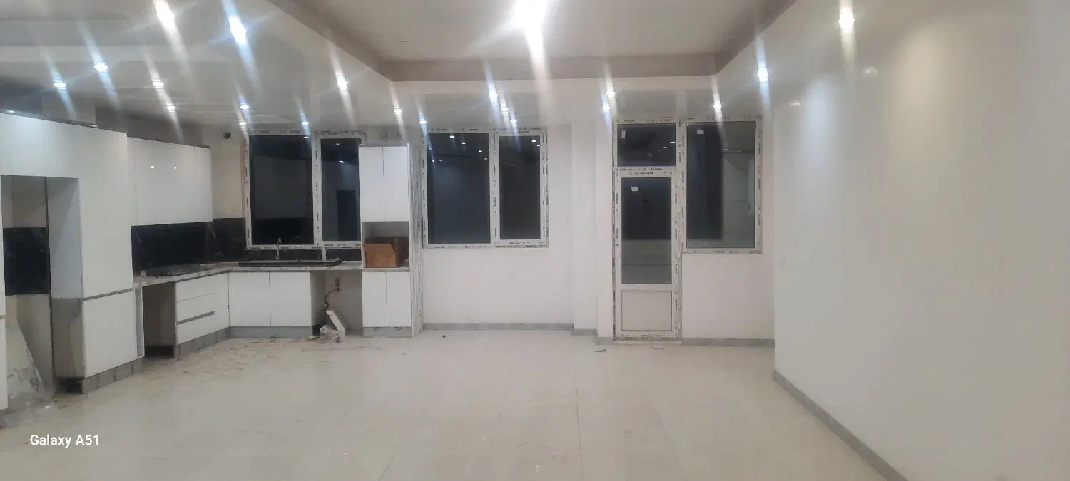 آپارتمان ۱۳۵متری ۳خوابه فول امکانات