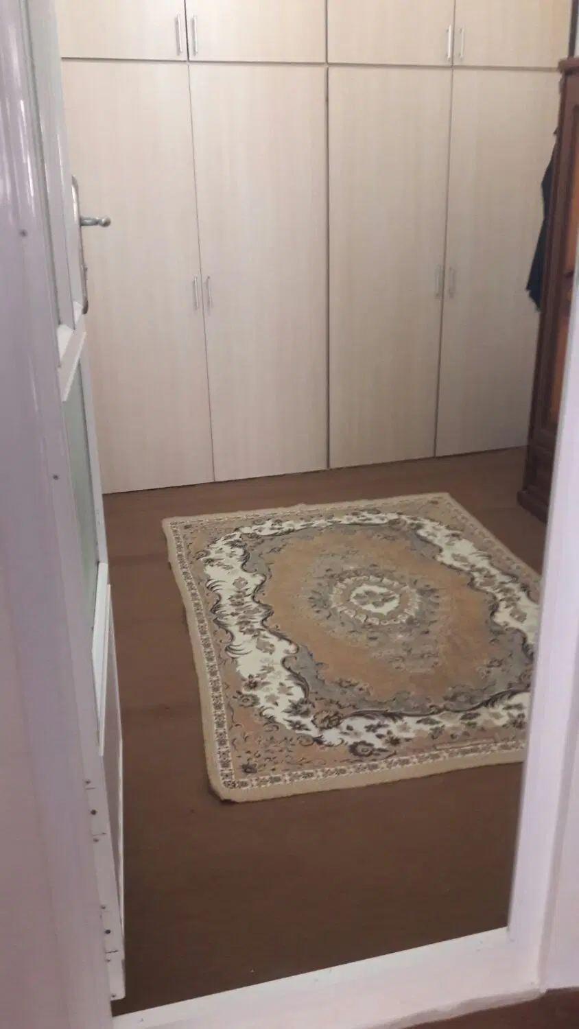 واحد آپارتمانی طبقه ی اول دررواسان