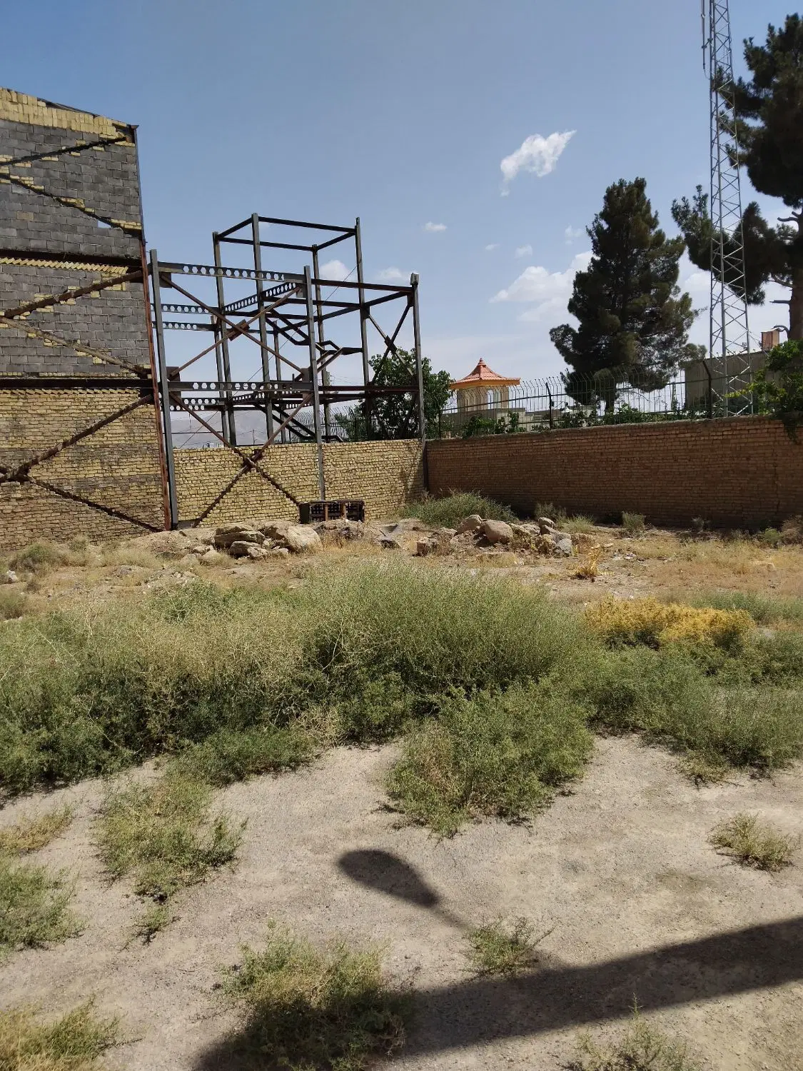 ۲۰۰متر زمین مسکونی سعید اباد گلپایگان