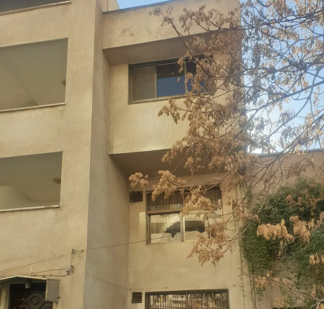 نیاوران۴۹۰ متر بر عالی تاپ لوکیشن دیپلماتیک