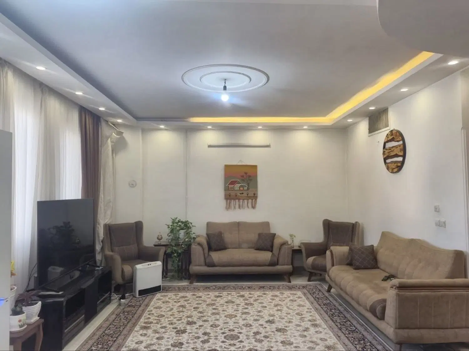 فروش اپارتمان  80متری میدان دلاوران فول امکانات