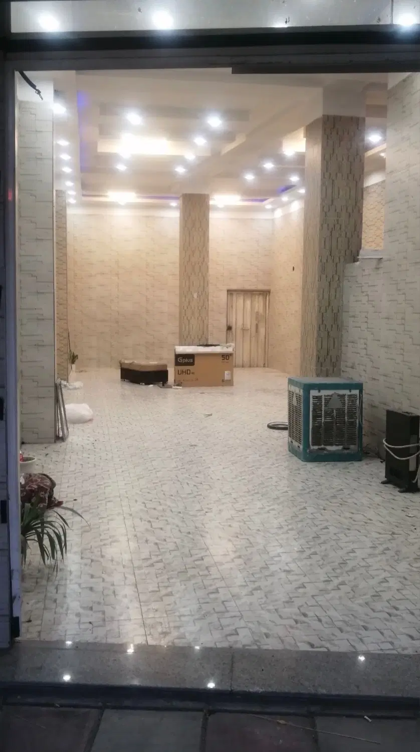 اجاره مغازه برخیابان عباسی