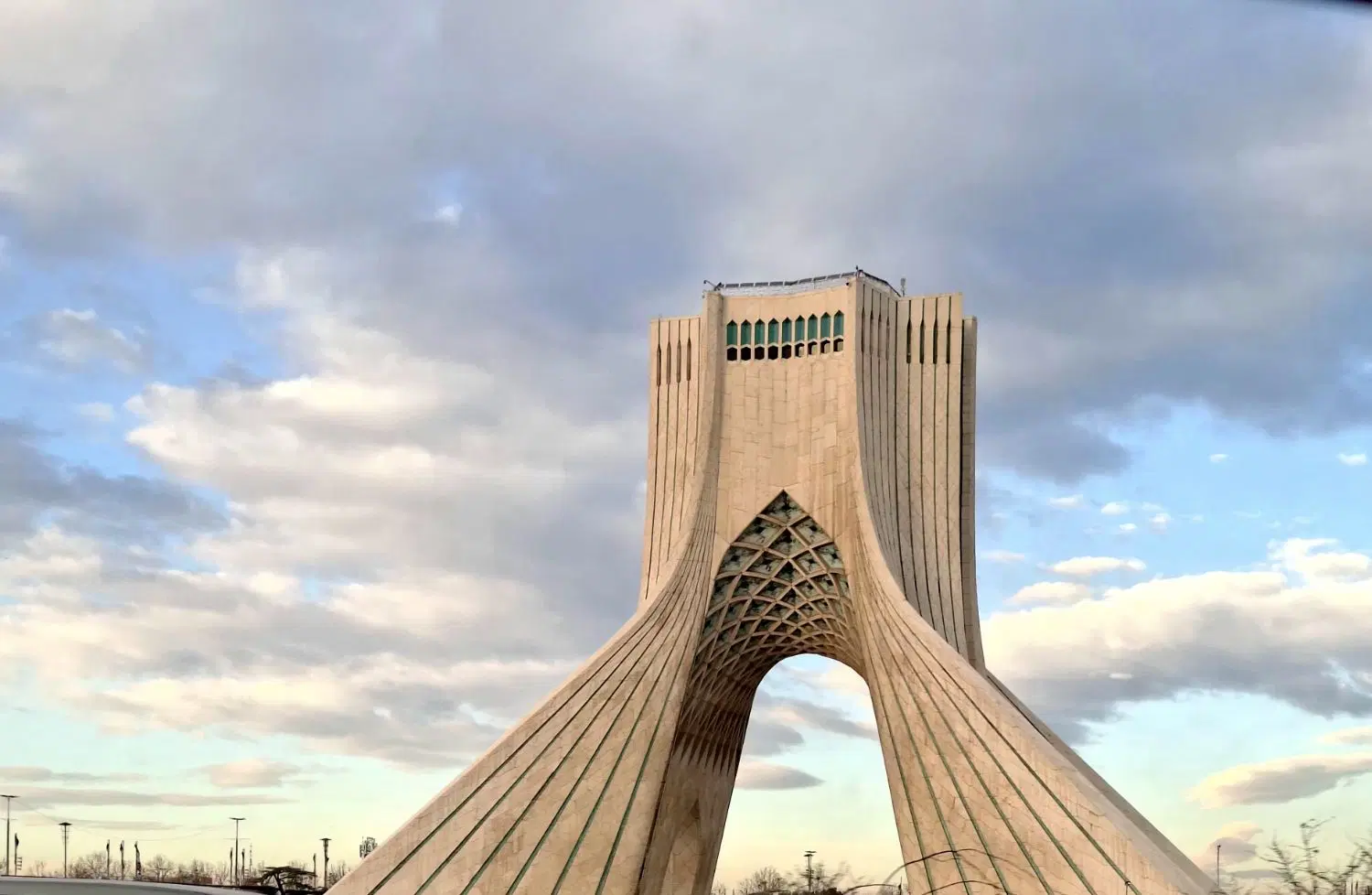 اجاره ۲ طبقه ۱۲۰ متری خیابان میراث فرهنگی