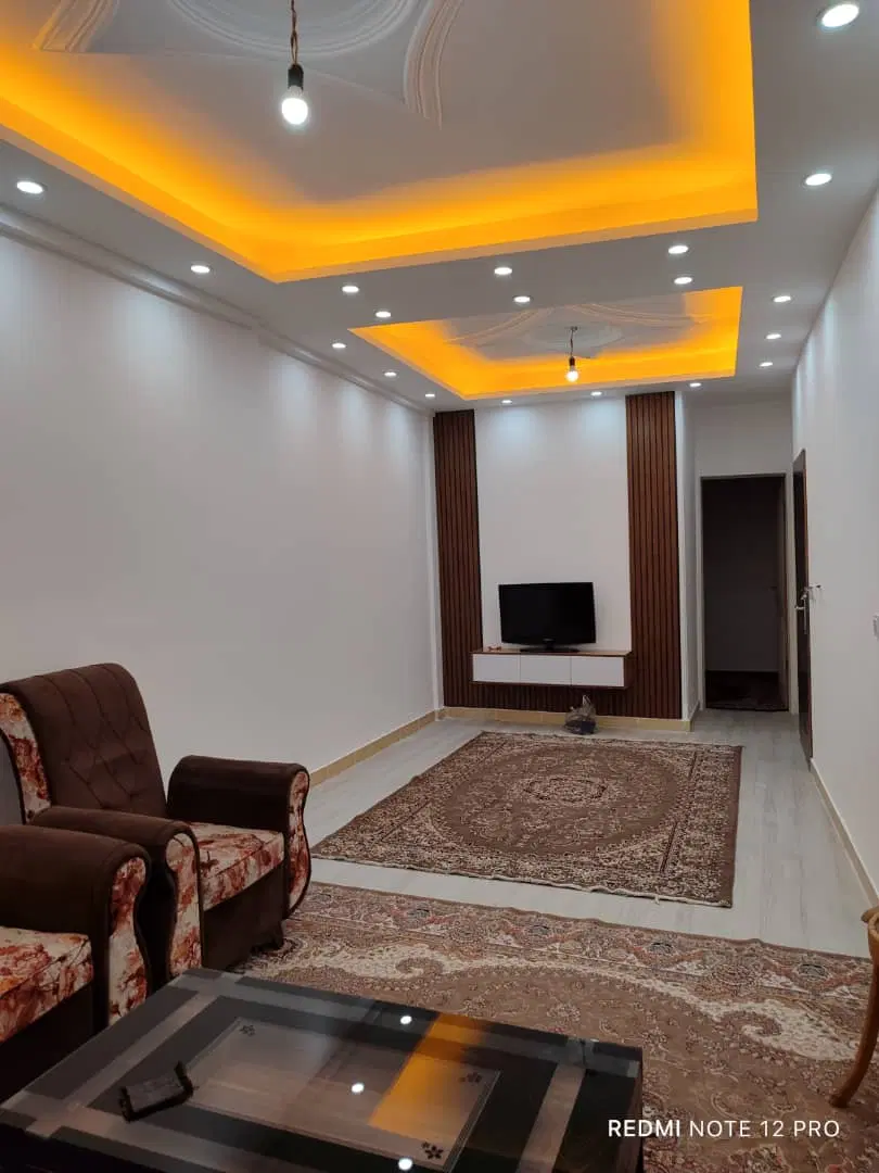 واحد ۹۵متری با پارکینک اختصاصی
