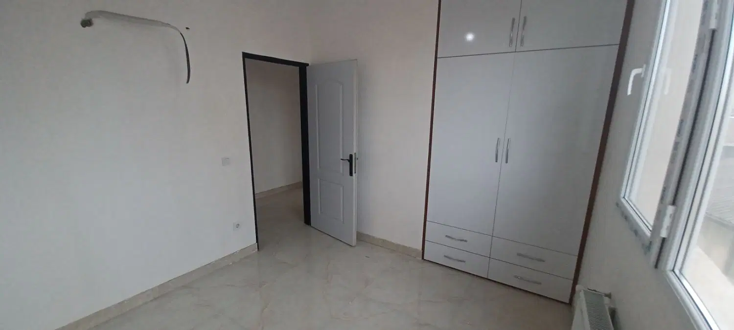 فروش آپارتمان نوساز ۱۲۵ متری ۳ خوابه در میدان بسیج
