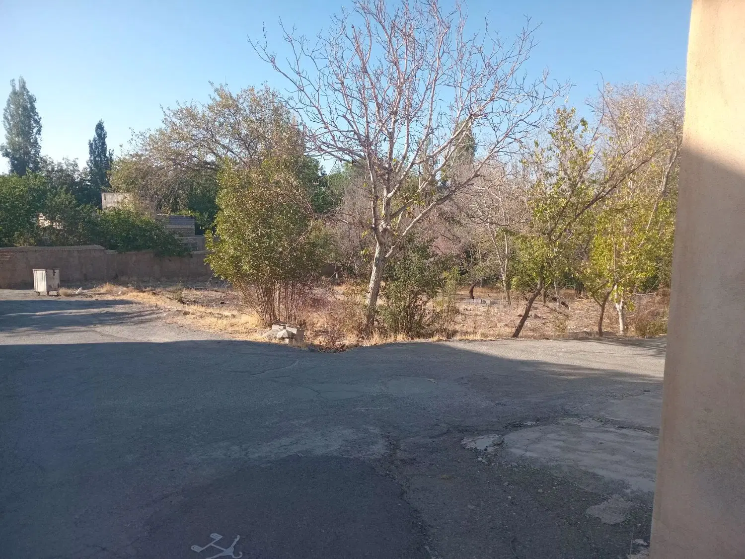 زمین مسکونی