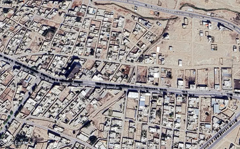 ۱۰۶ متر زمین اقبال آباد