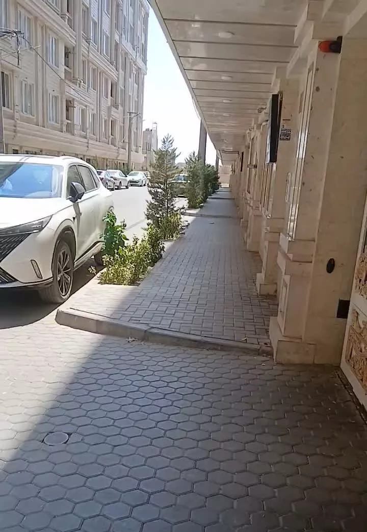 ۱۶۰ متر نوساز فول امکانات مهرشهر بلوار ارم