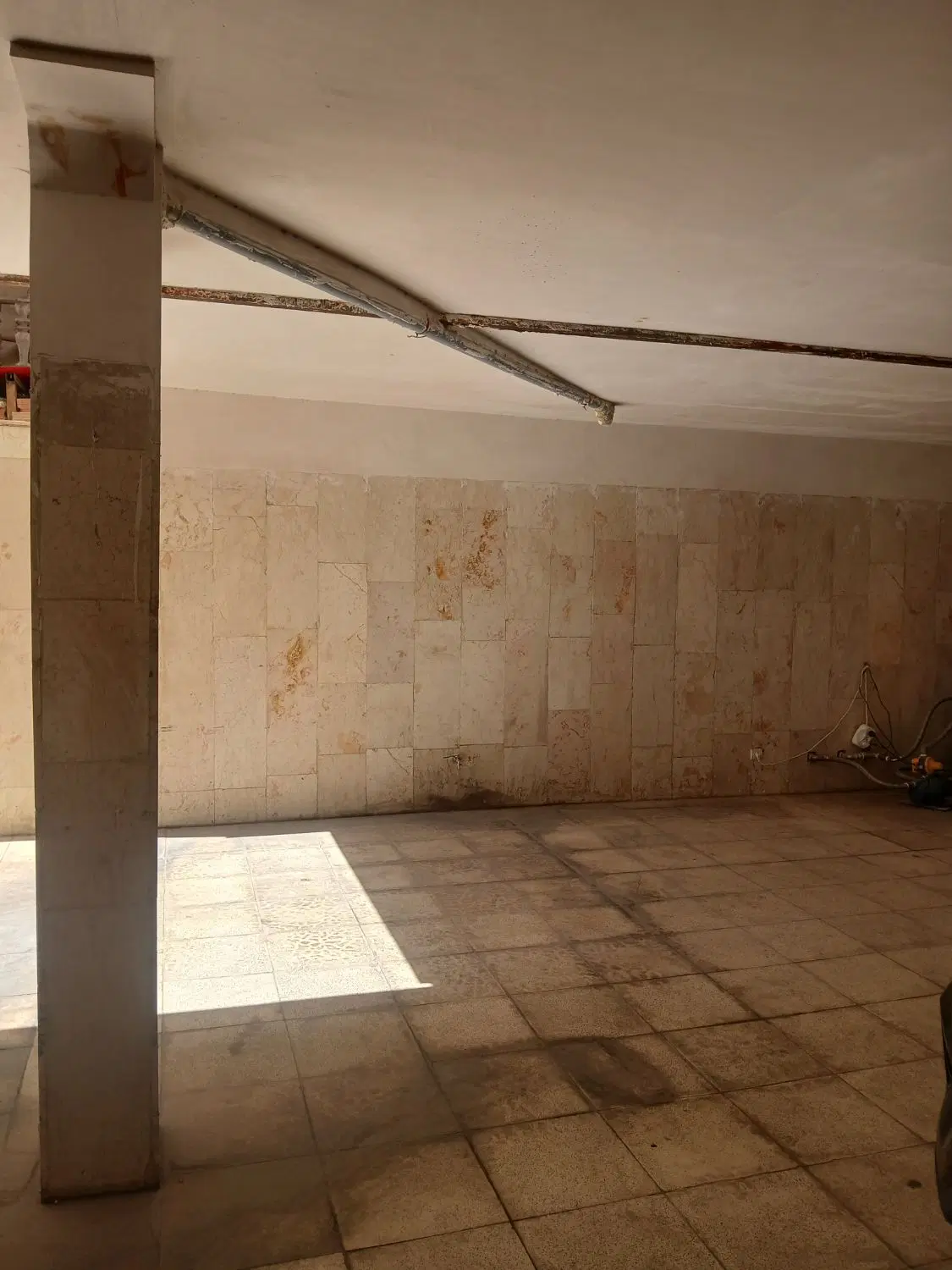 اجاره ی پارکینگ