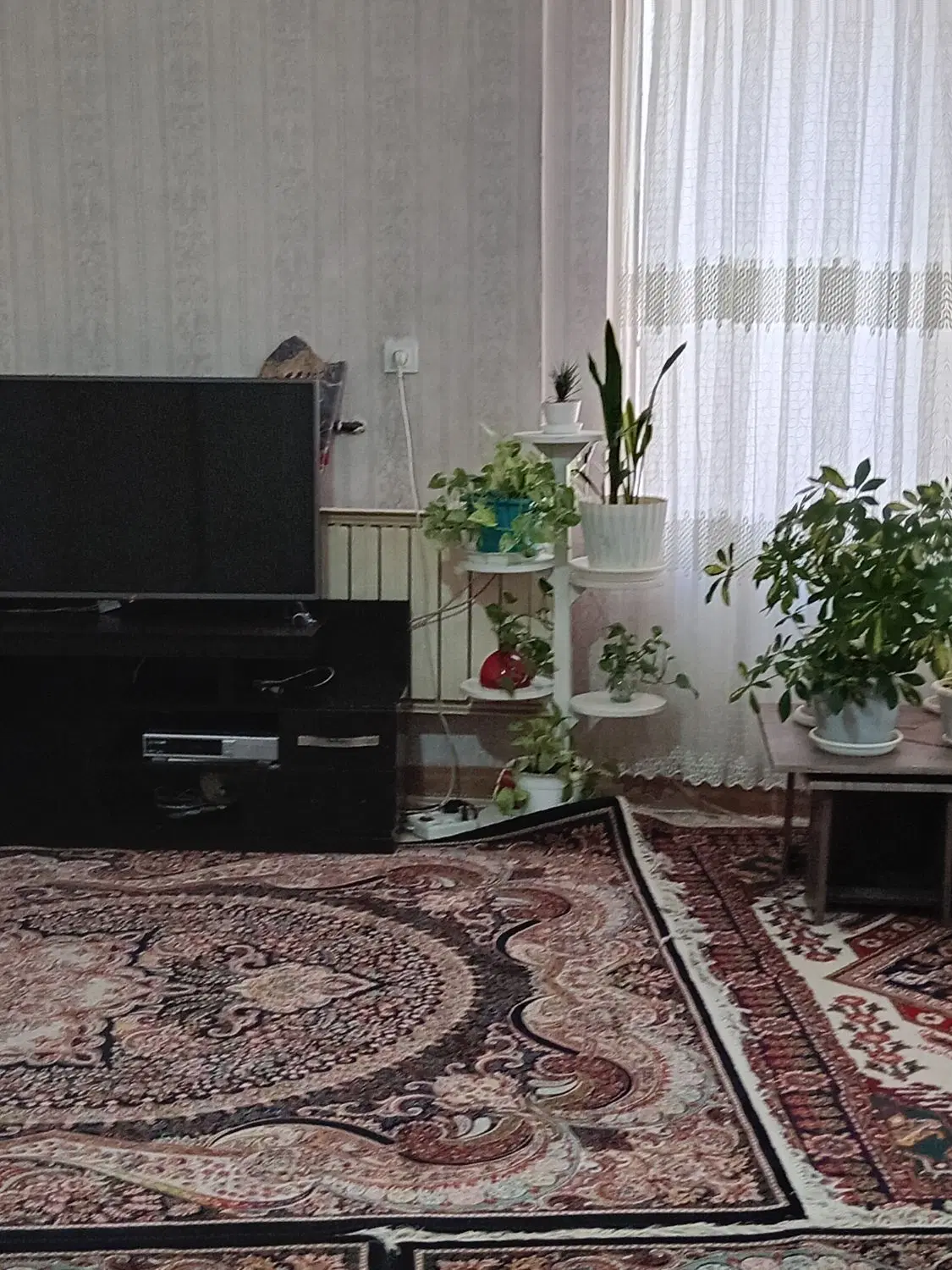 ۷۳مترنیم طبقه دو پارکینگ اسانسورمعاوضه بامتراژکوچک