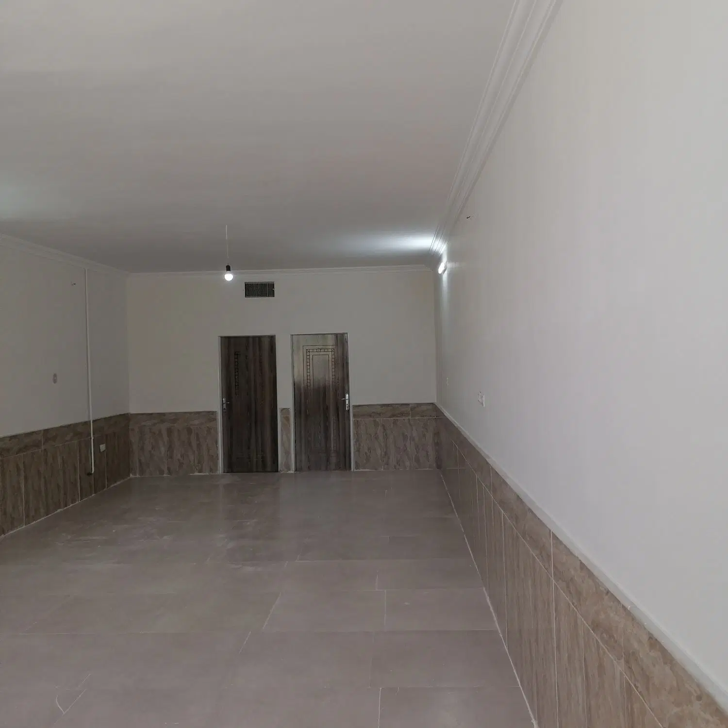 منزل ویلایی شیک امام خمینی 32