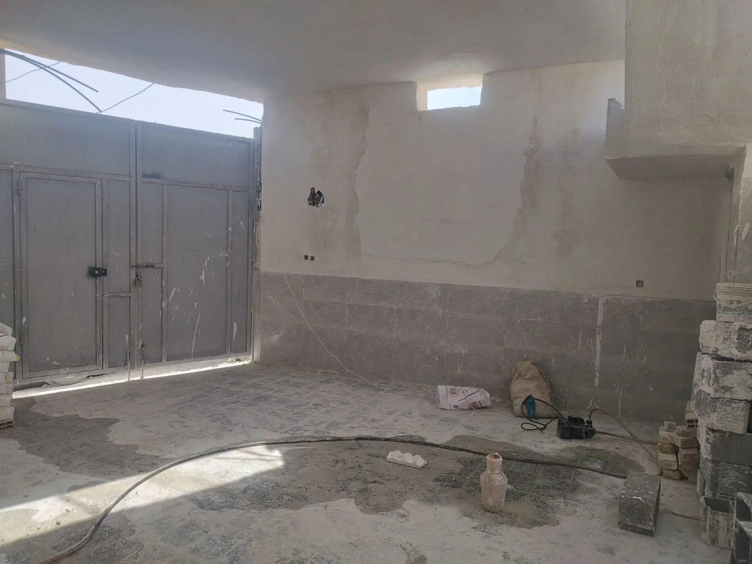 ملک تجاری مسکونی