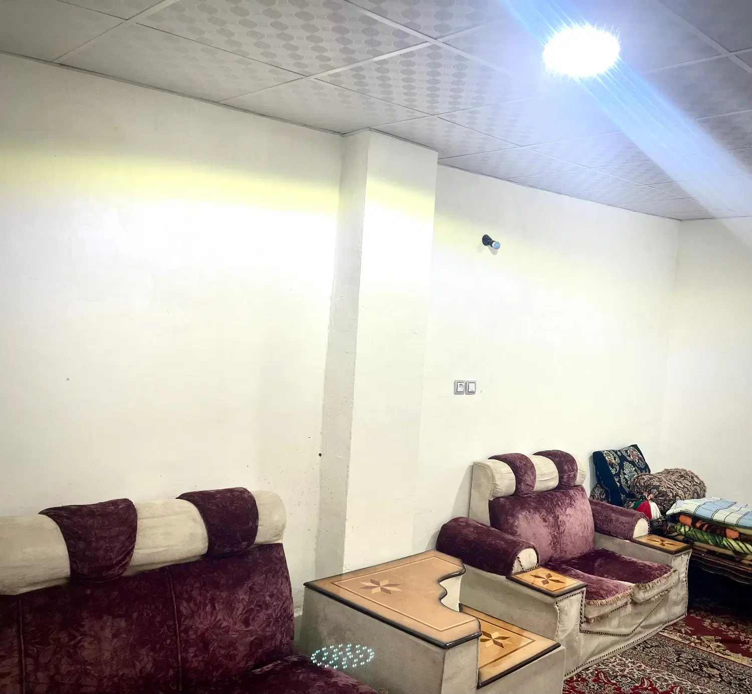 سویئت‌‌ امن حیاط دار ‌روستای‌اتشکده
