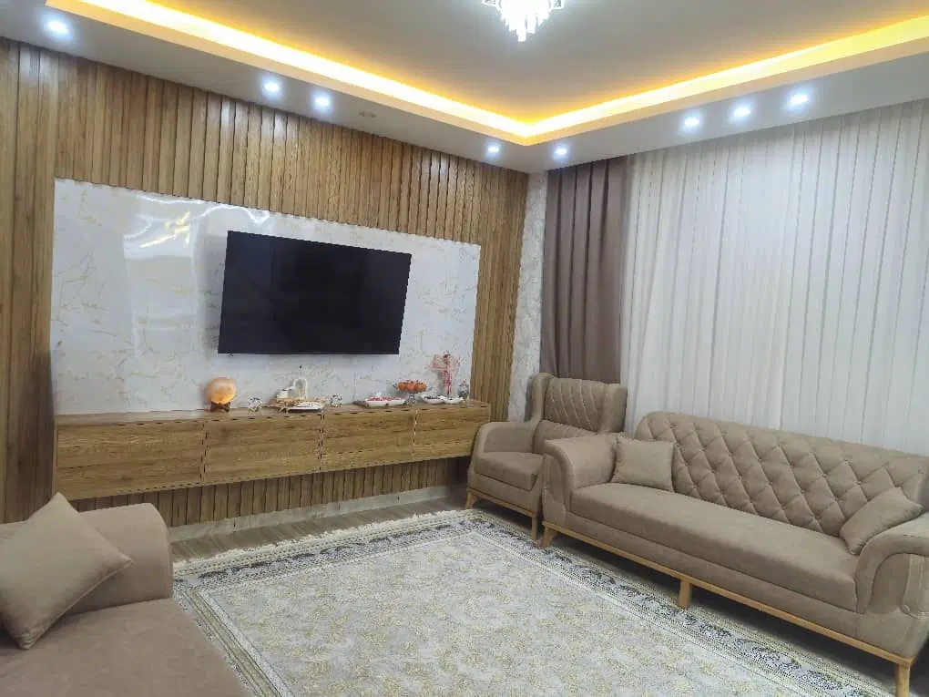 واحد ۸۰ متری