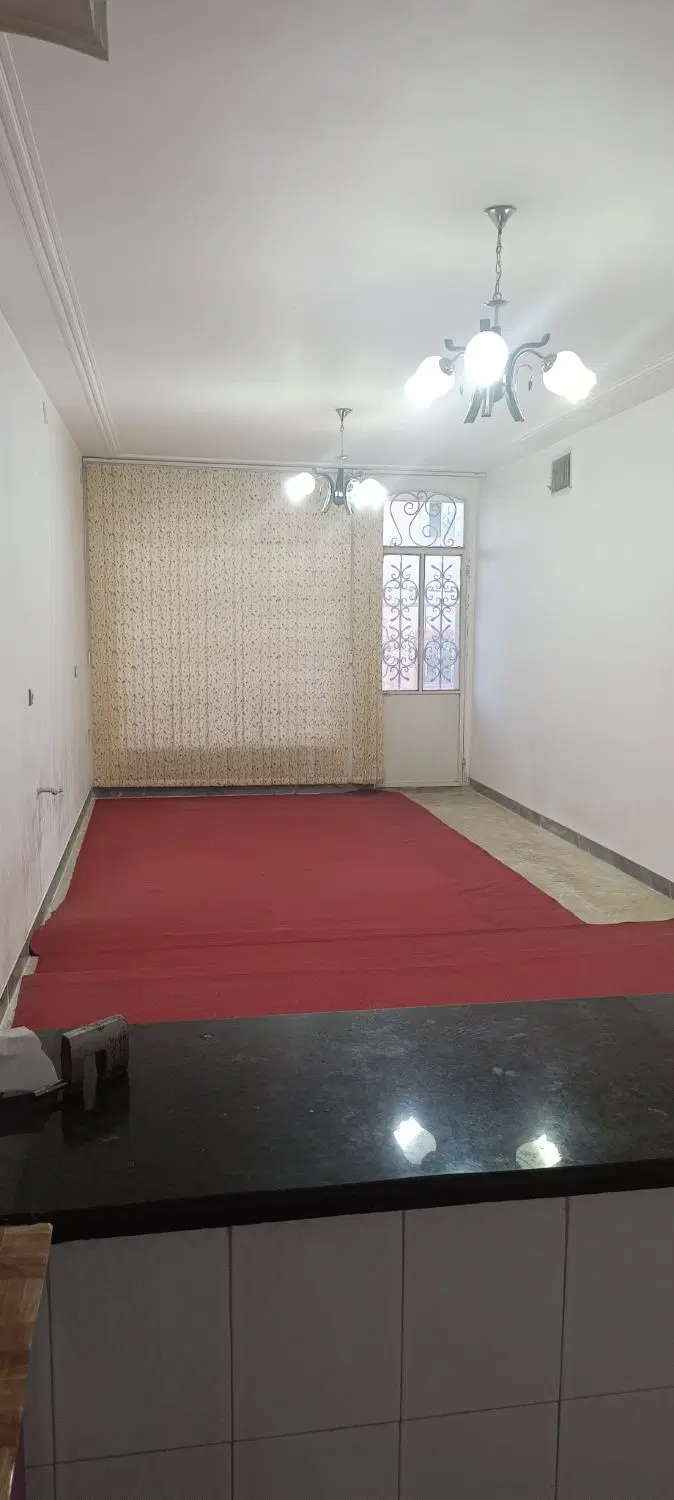 ویلایی درب ساختمان