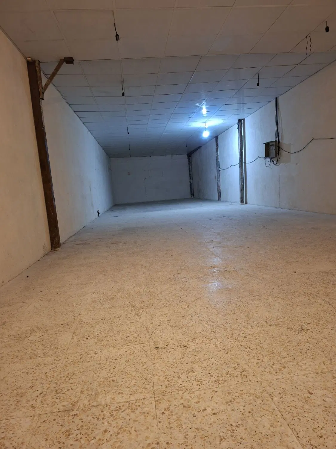 اجاره کارگاه مجهز با موقعیت عالی (شاد اباد)