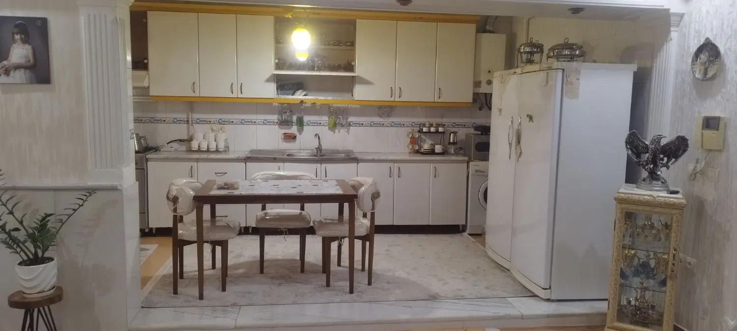 آپارتمان مینودر