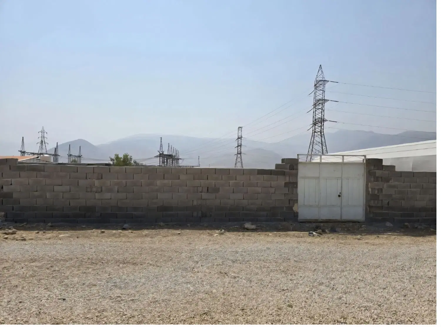 زمین با مجوز رسمی