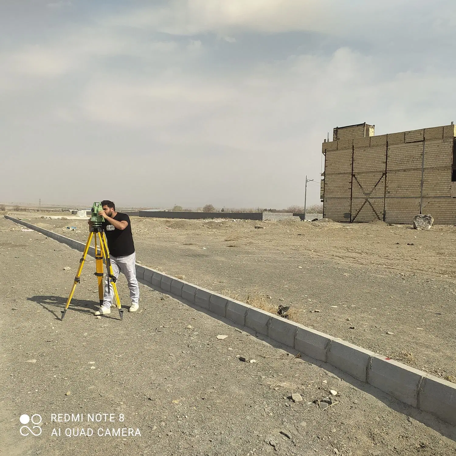 مشارکت و فروش قطعات کارگاهی مسکونی