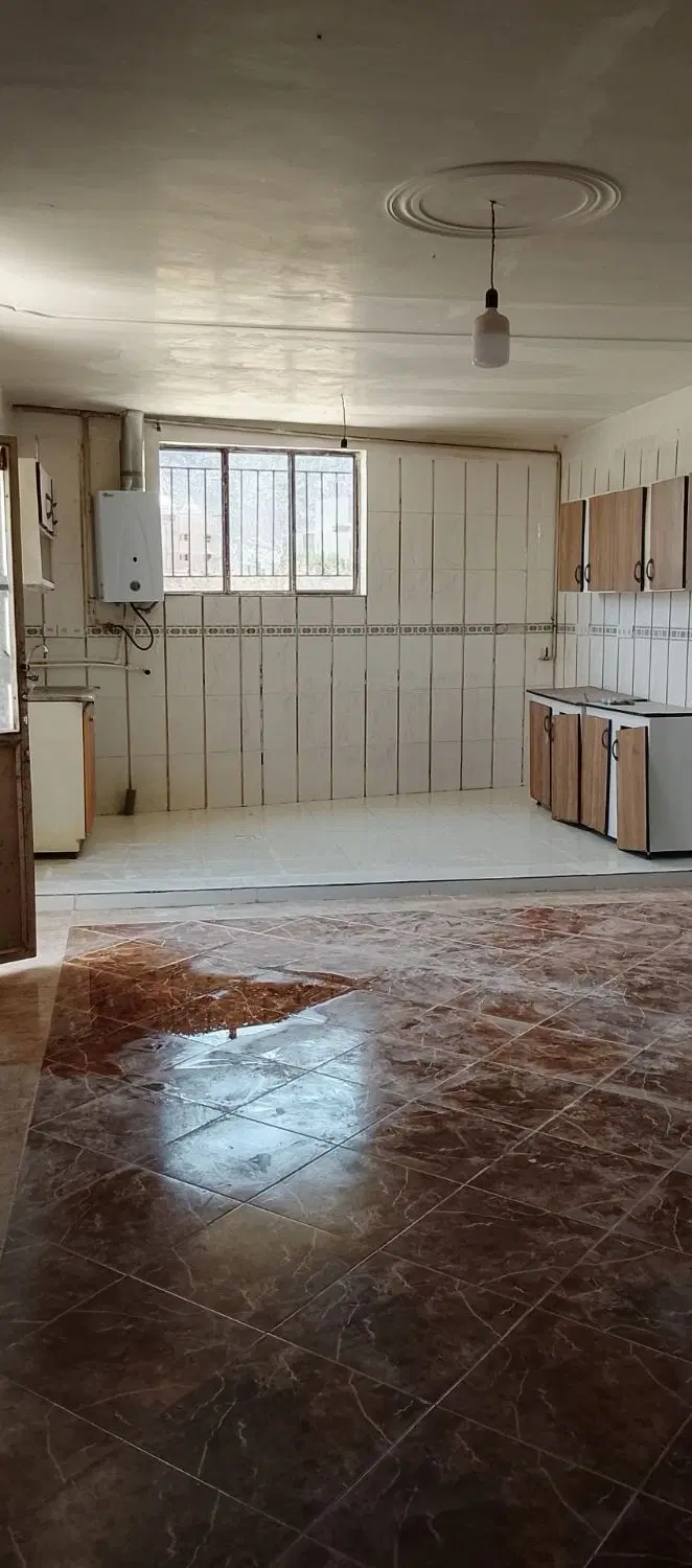 خانه  زمینی اجاره ای