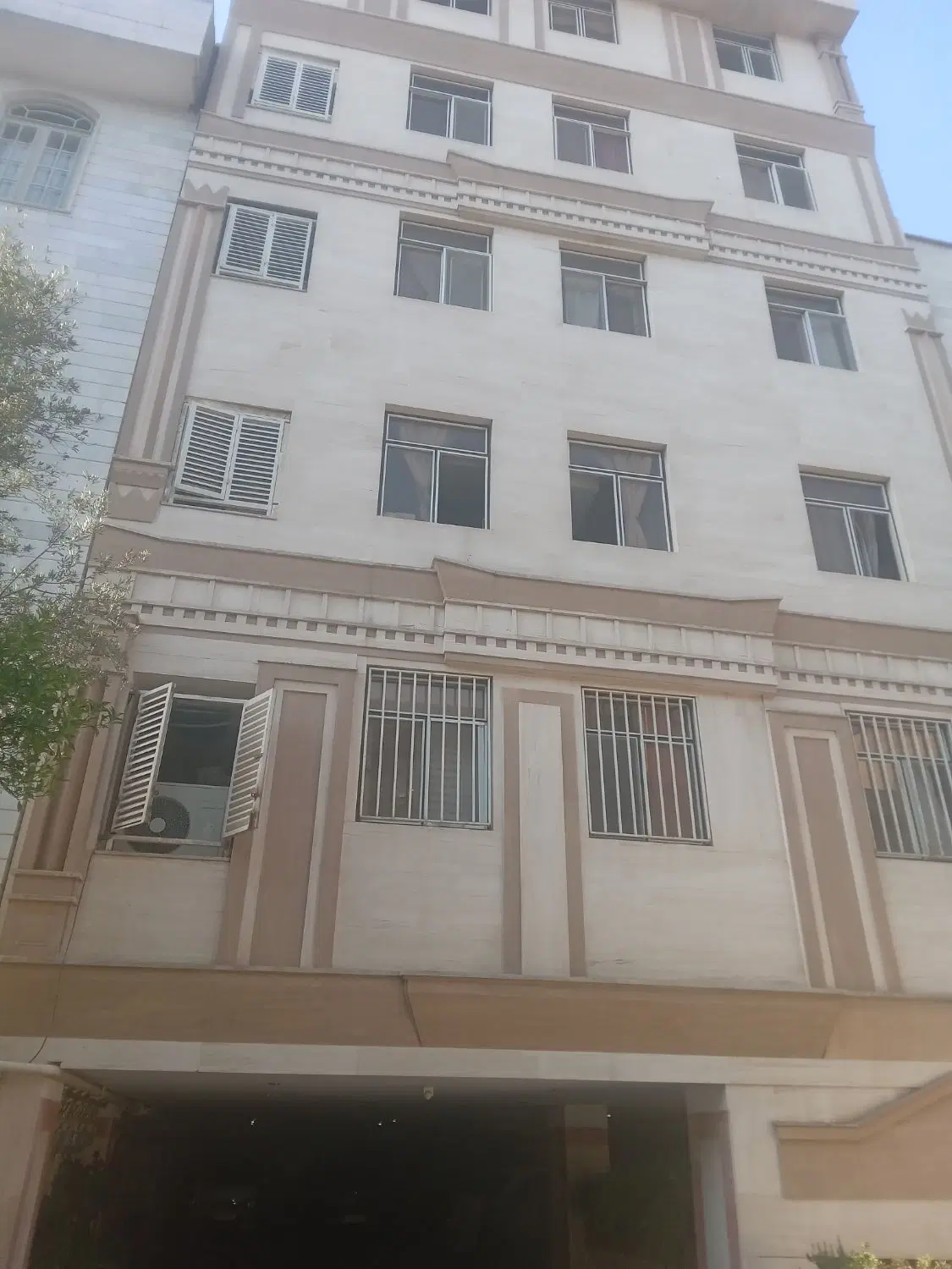 ستاری باهنر طالبی ۵۸ متر ۱۴سال ۲خواب