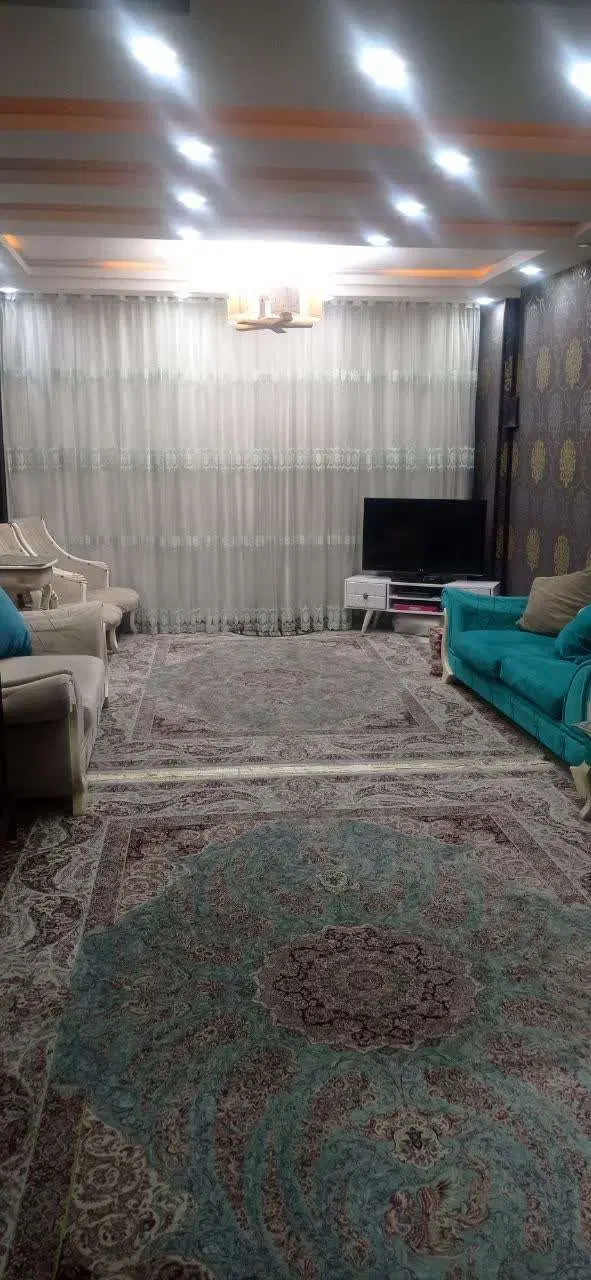 آپارتمان دوخوابه 125متری