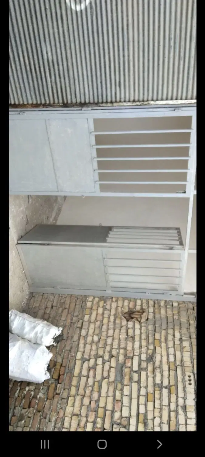 فروش مغازه ۶۰متری در داخل گاراژ درحاشیه بلوار حر
