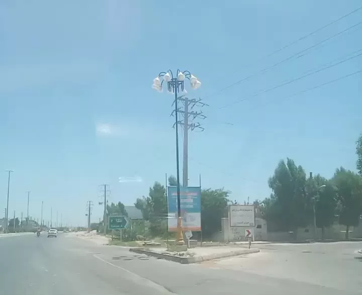 زمین تنگک3انتهای کوچه دلیران 69 سمت راست را نخرید