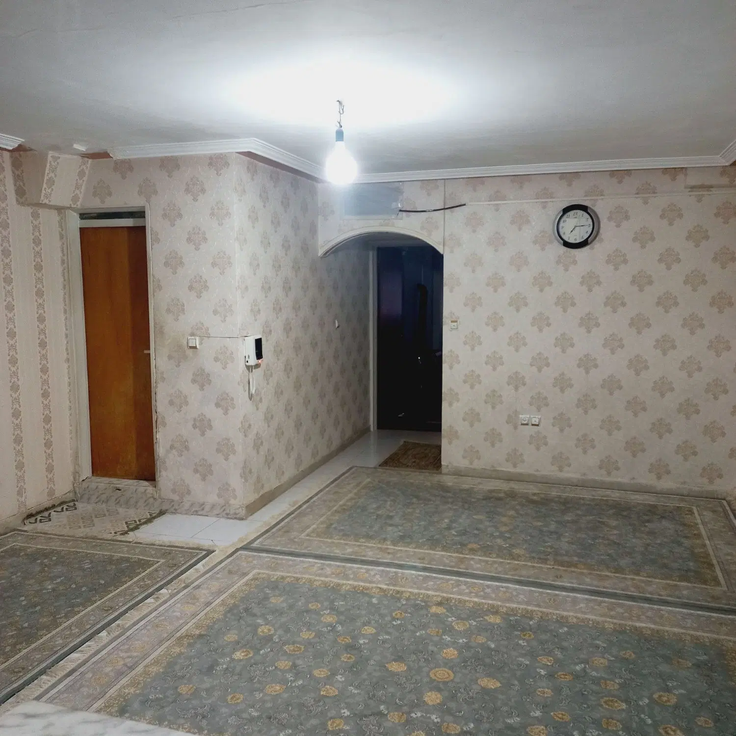 اجاره یک واحد مسکونی فوق العاده شیک