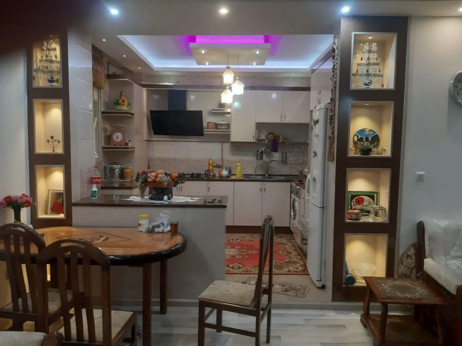 آپارتمان ۹۰ متری شیک در شهرک ساحلی