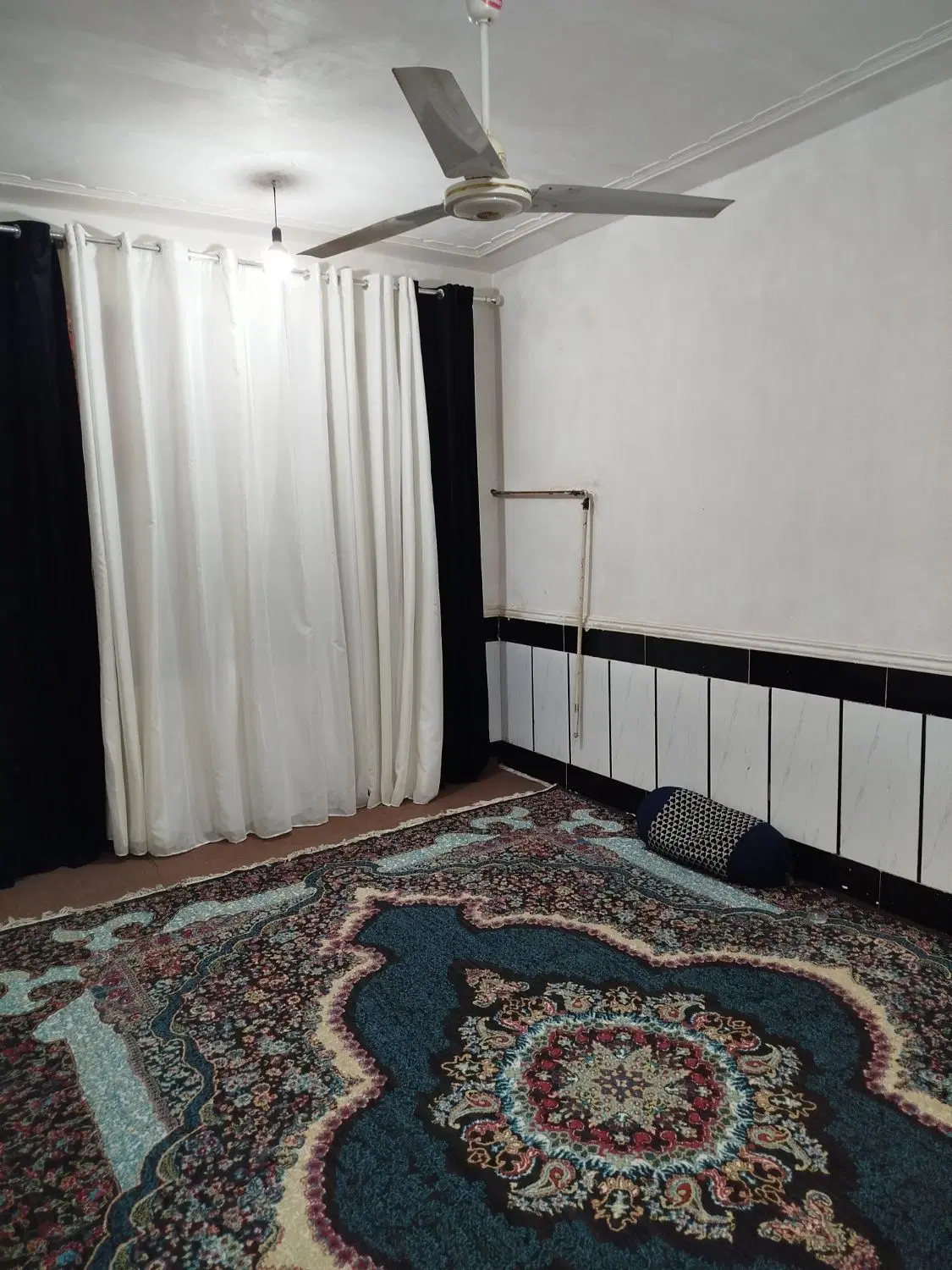 خانه در کوی. علوی