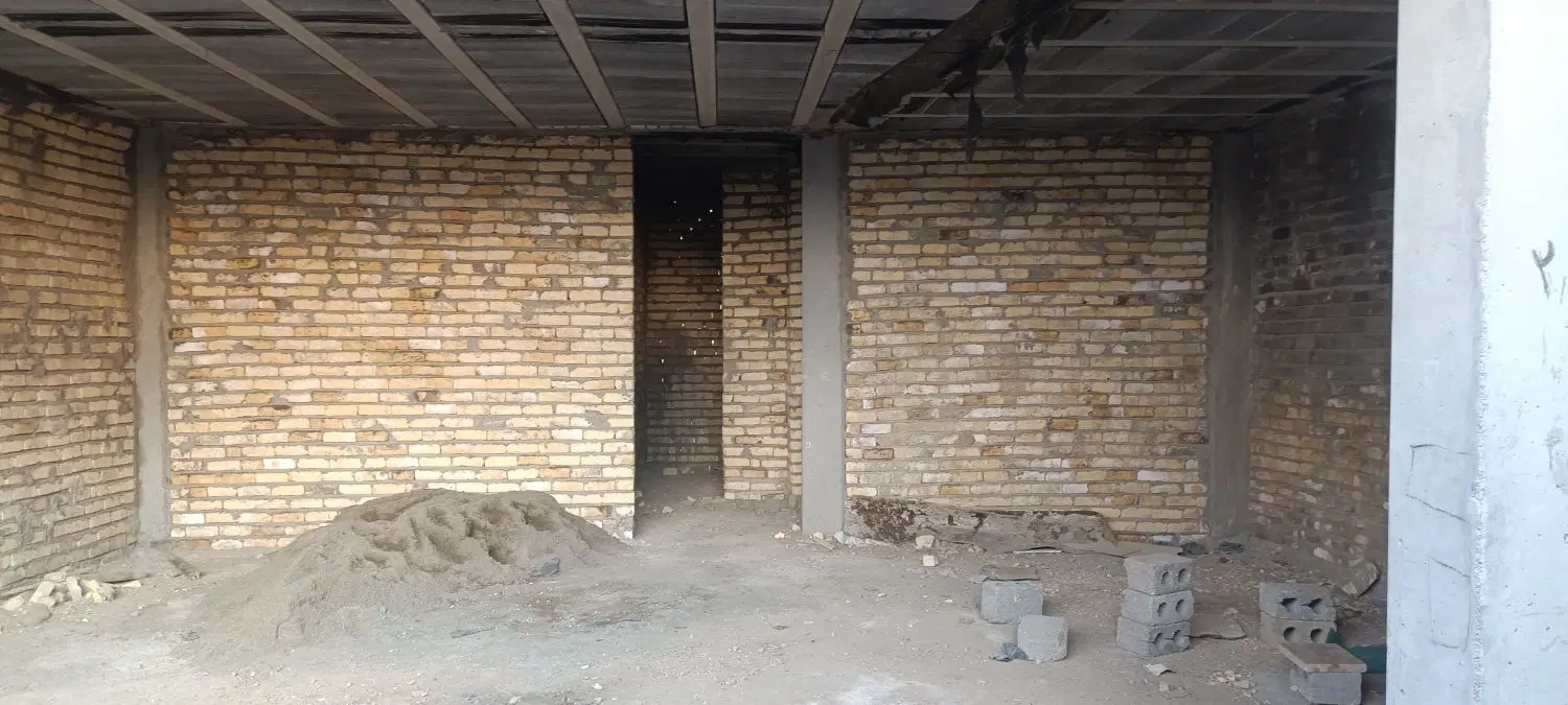 منزل نیمه کاره جوی آباد